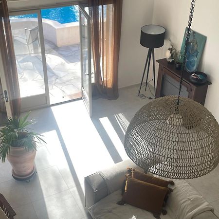 La Villa Des Carriers- Maison Avec Piscine Proche Mer 로크포르레핀 외부 사진