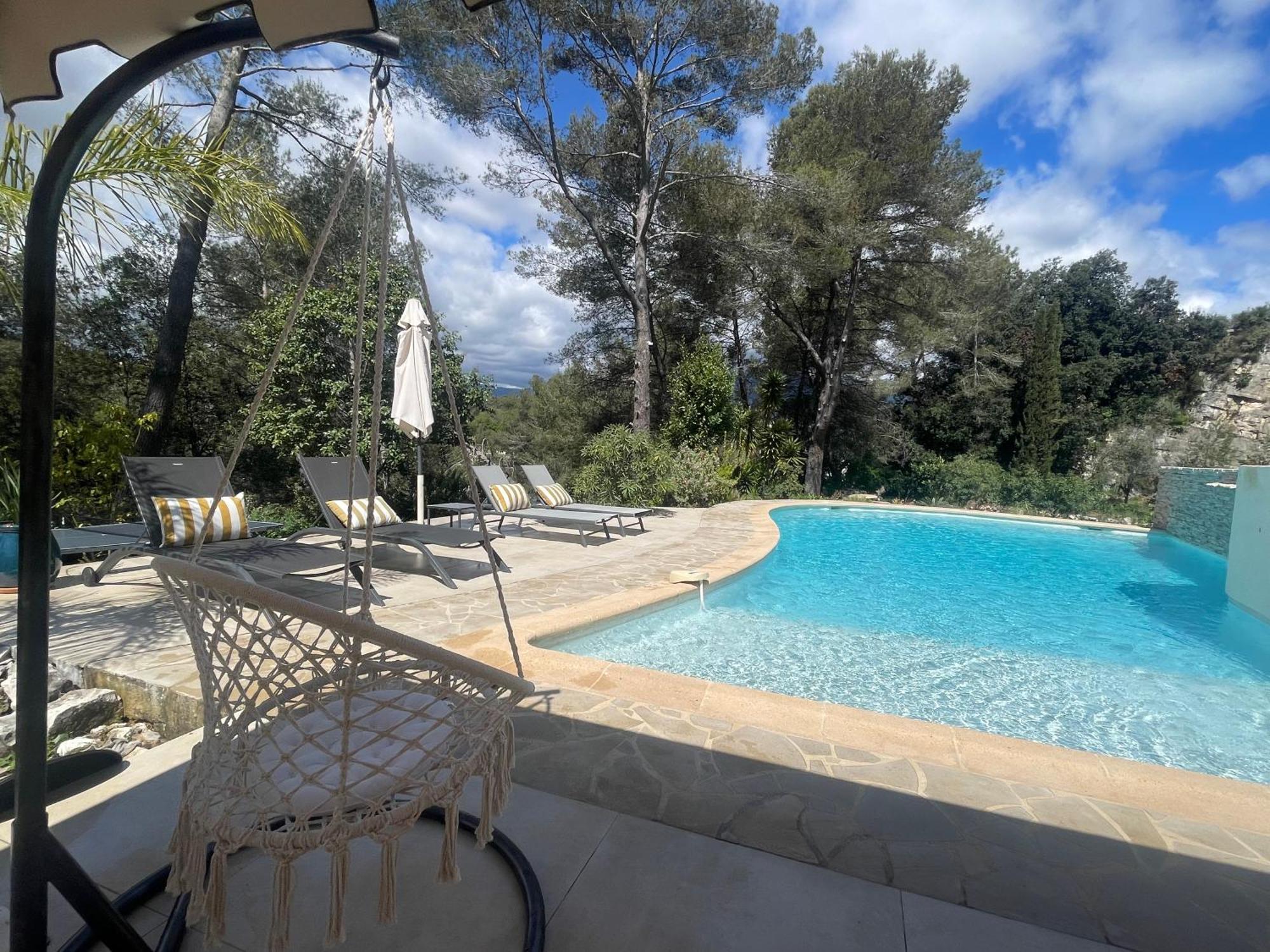 La Villa Des Carriers- Maison Avec Piscine Proche Mer 로크포르레핀 외부 사진