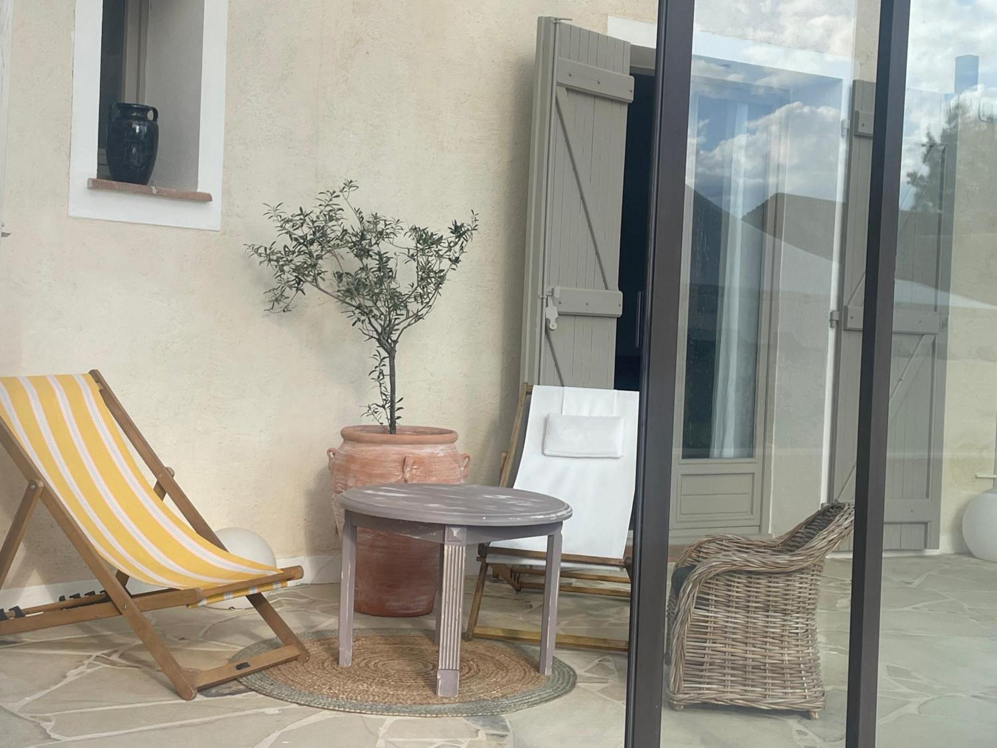 La Villa Des Carriers- Maison Avec Piscine Proche Mer 로크포르레핀 외부 사진